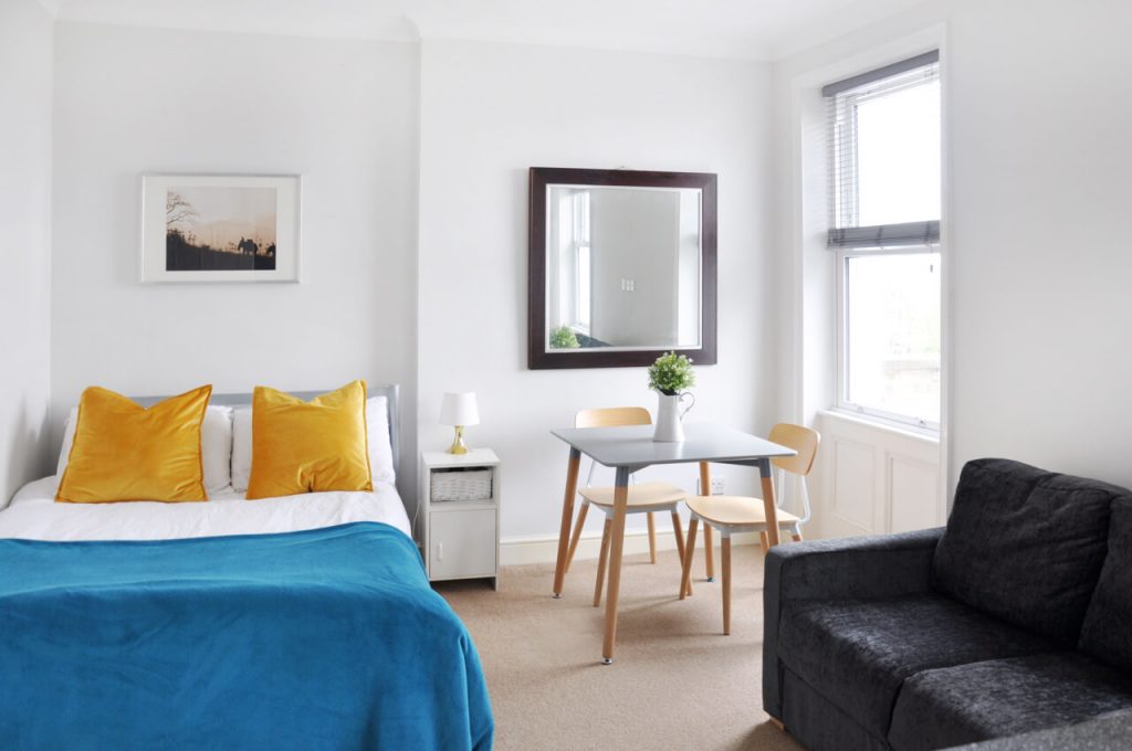 Studio apartment in Hammersmith, Lamington Lettings